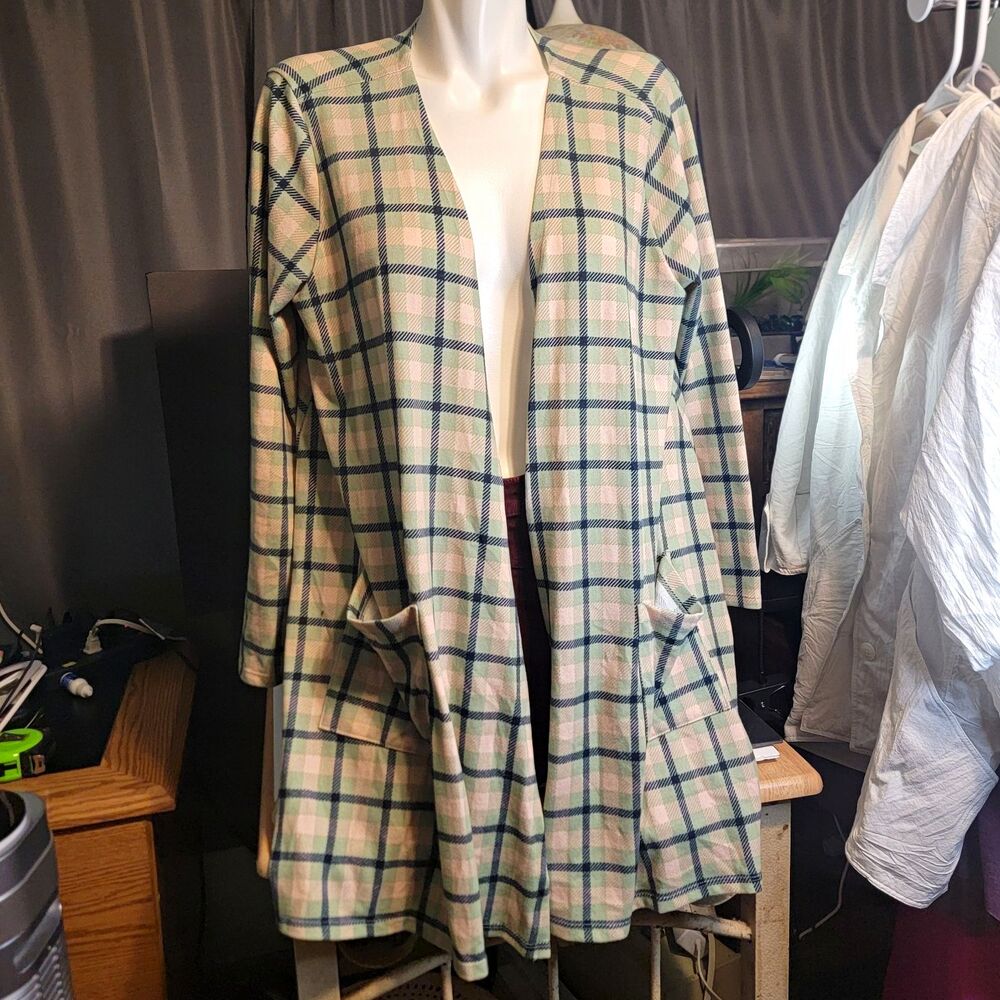 LuLaRoe Cardigan Sweater Women’s Size L Plaid Green Blue White Long Sleeve